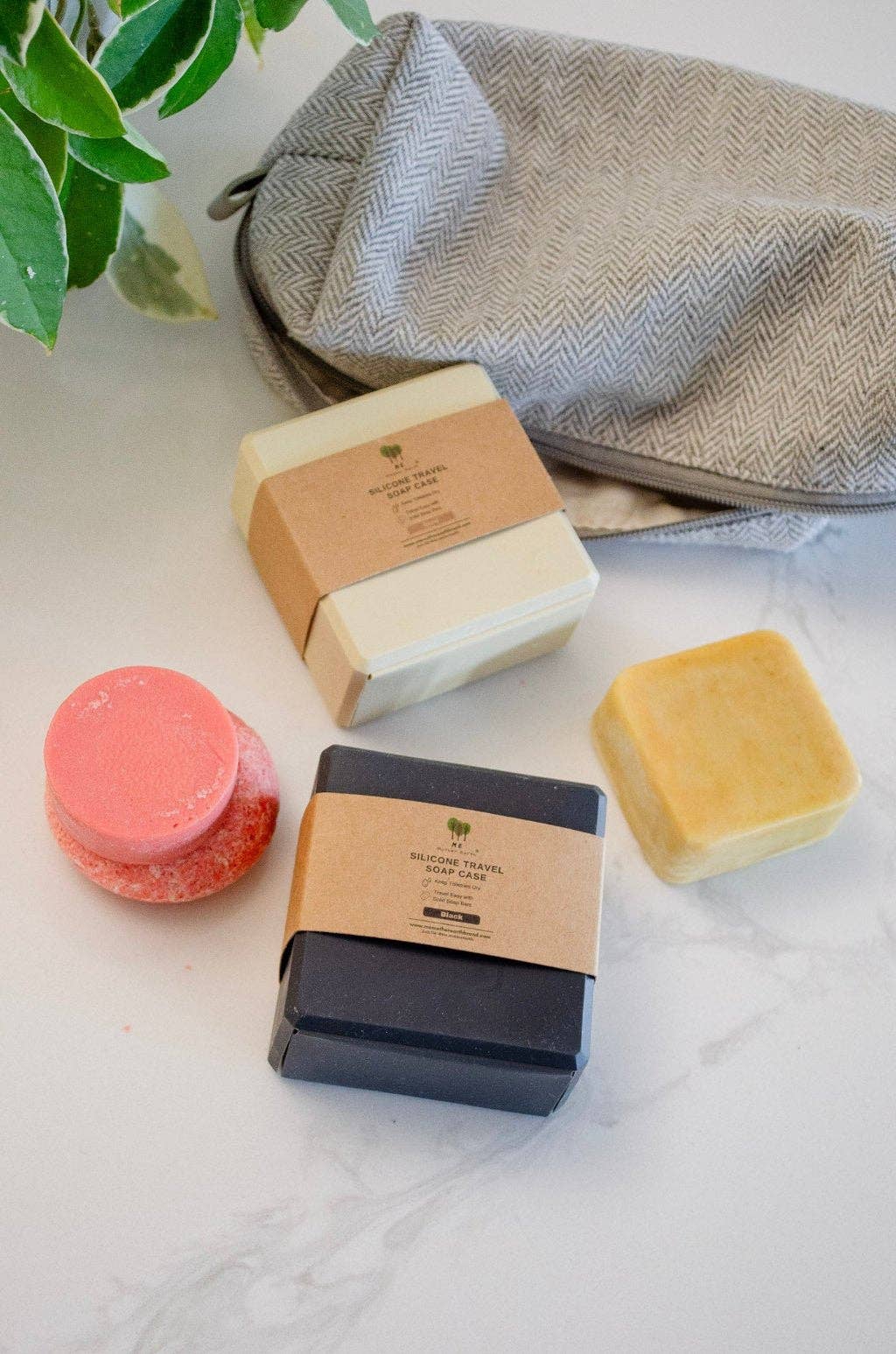 Me Mother Earth - Silicone Travel Soap Case