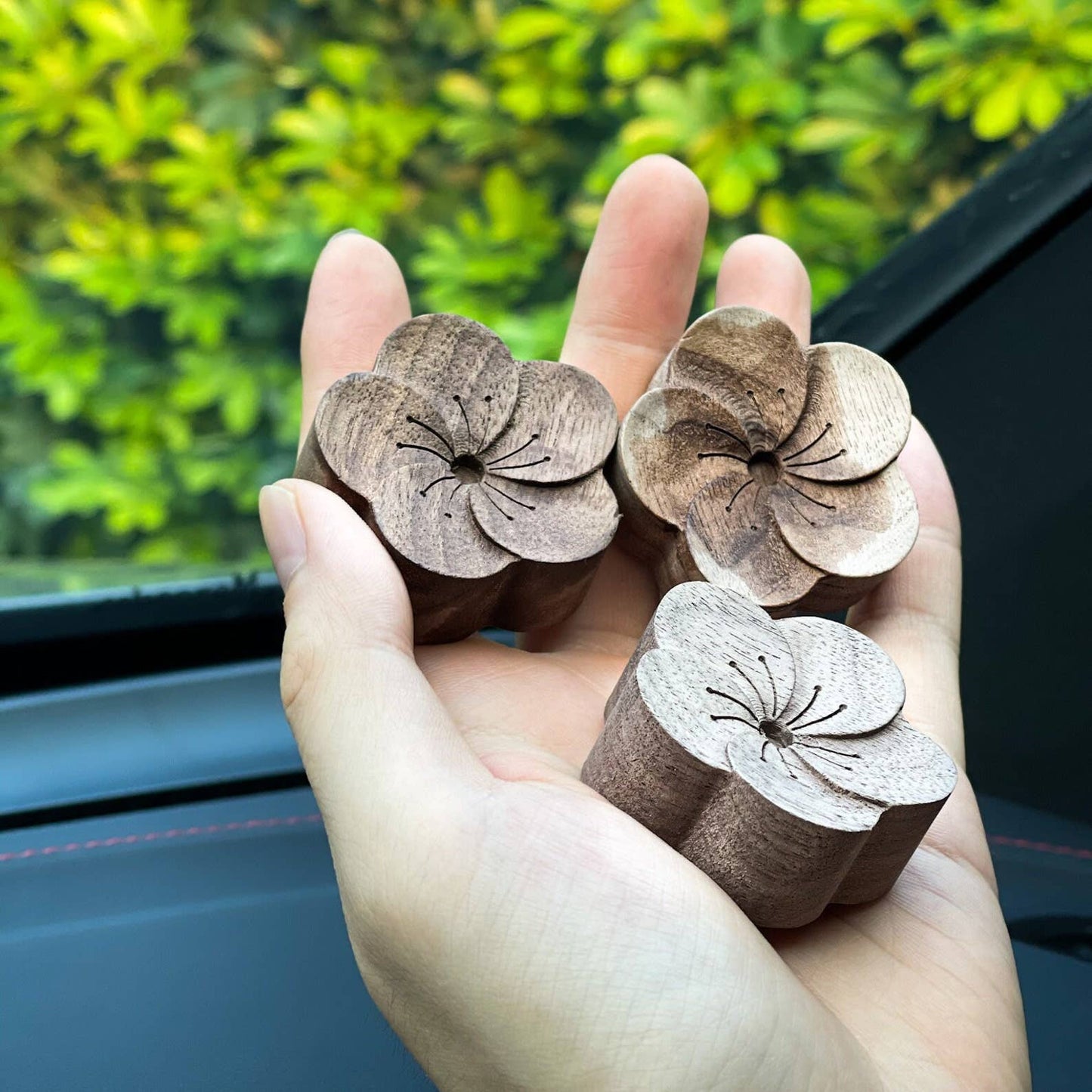 Plantish - Wooden Essential Oil Diffuser for Car