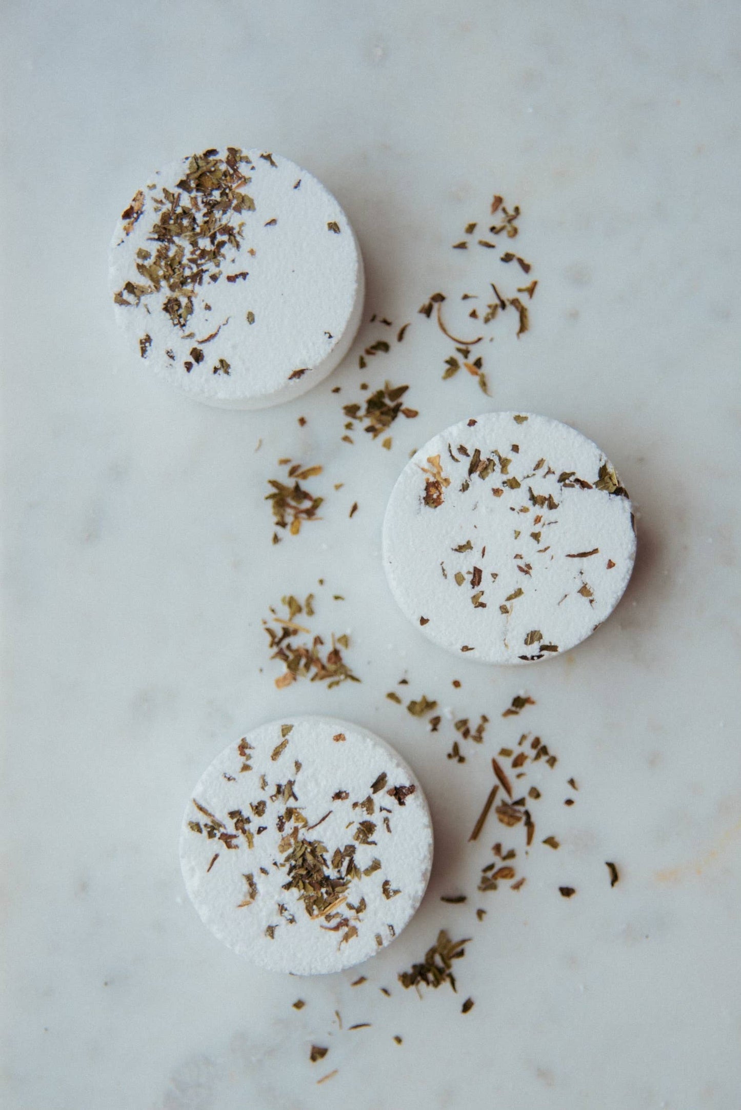 Hive - Breathe Easy Shower Steamer