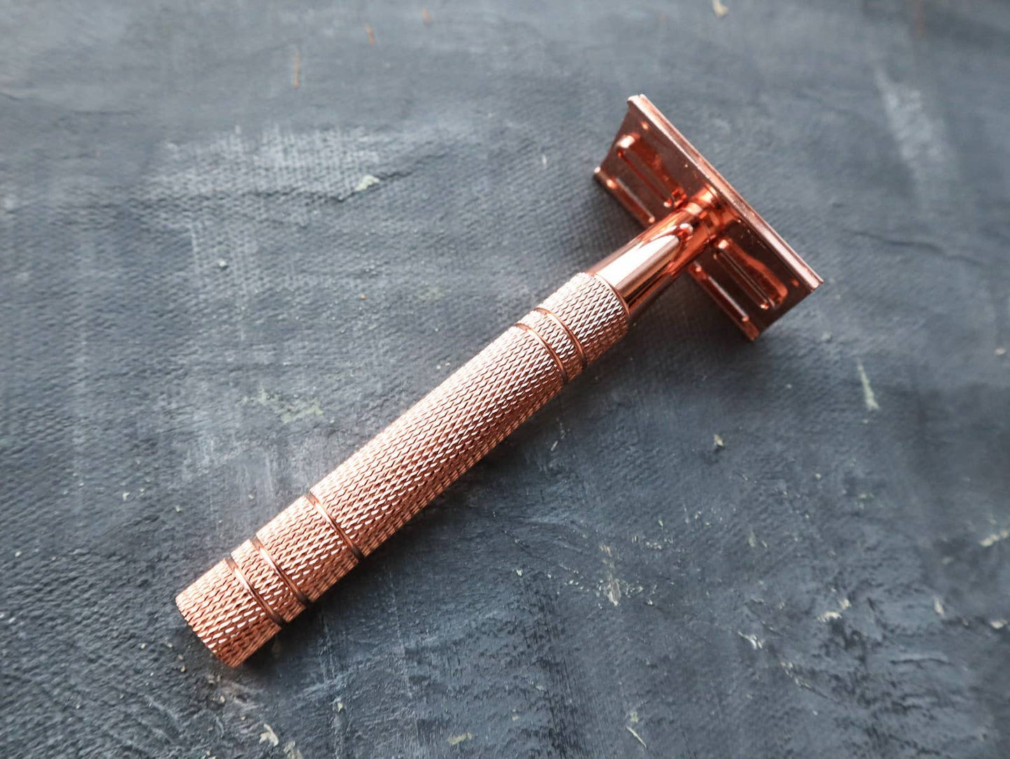 Plantish - Safety Razor Blade & Stand