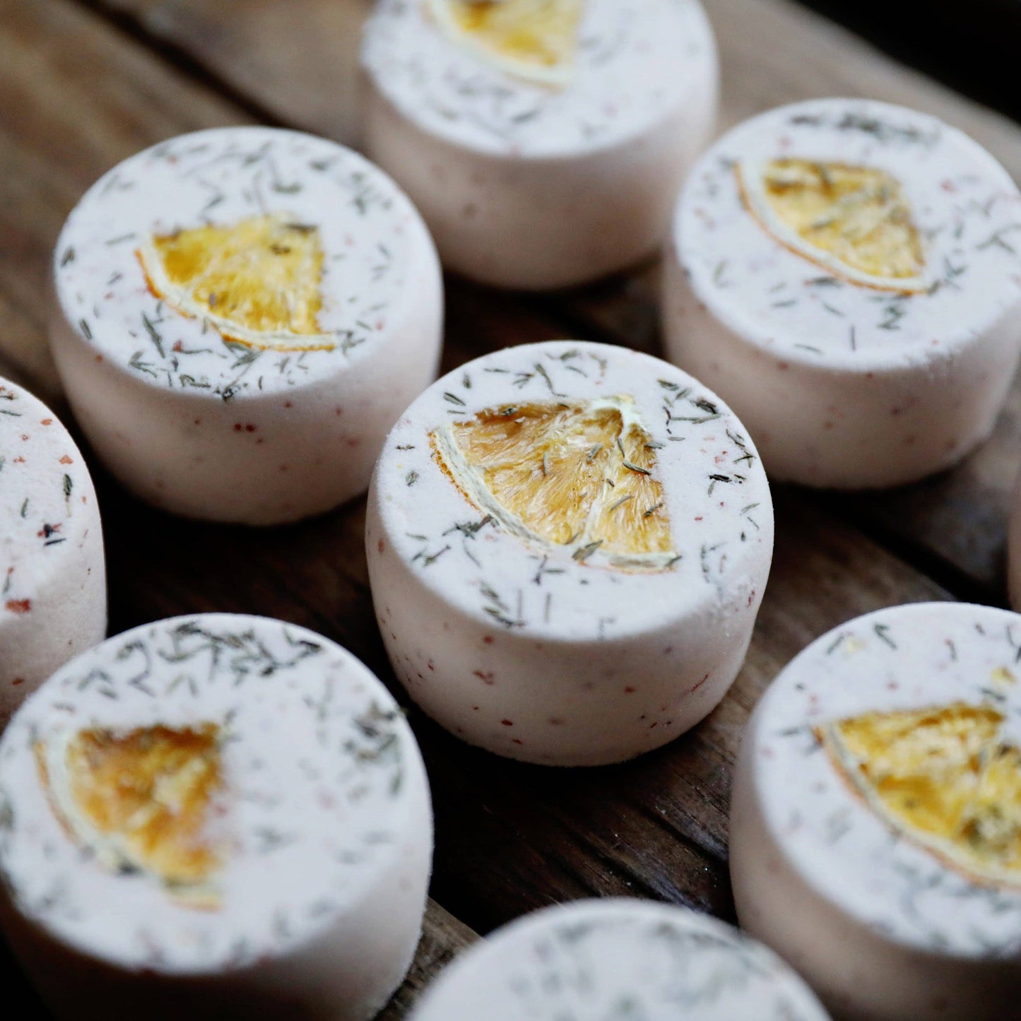 DollyMoo - Wild Orange & Thyme Bath Bomb