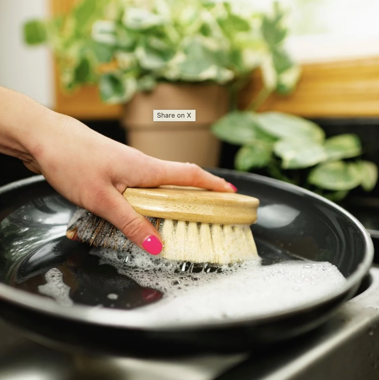 Bamboo Switch - Double-Sided Bamboo Cleaning Brush