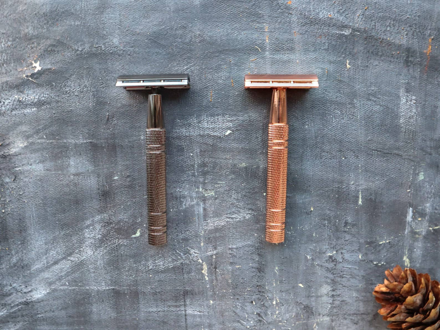 Plantish - Safety Razor Blade & Stand