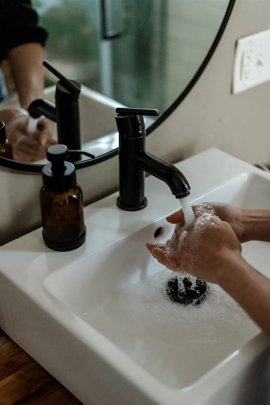 Me Mother Earth - Amber Foaming Soap Dispenser, 8 oz