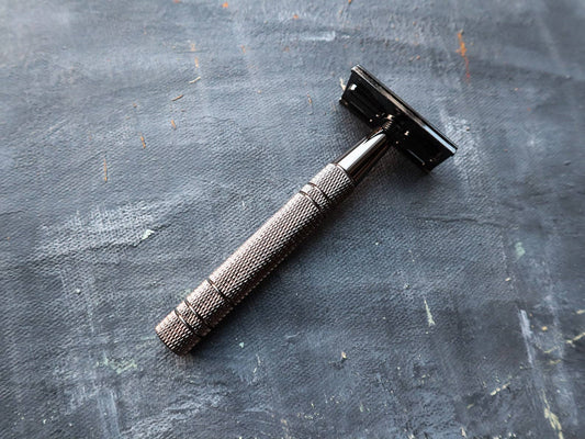 Plantish - Safety Razor Blade & Stand