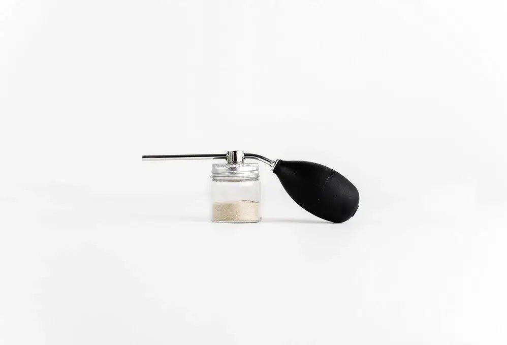 Dry Shampoo Dispenser - Aerosol Free