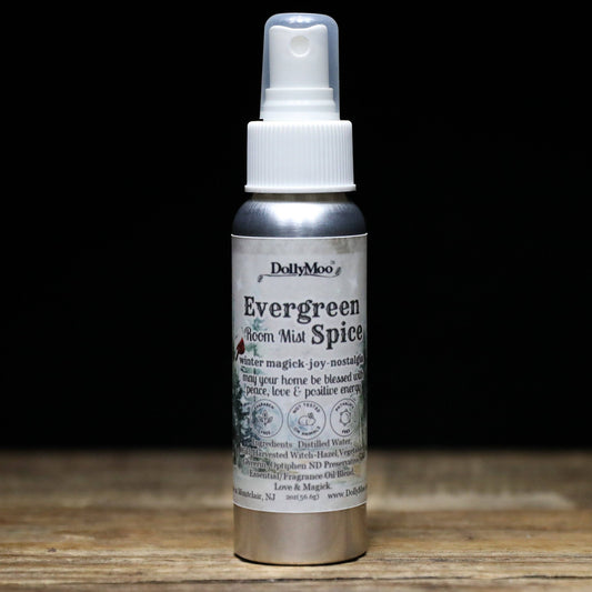 DollyMoo - Evergreen Spice Room Mist