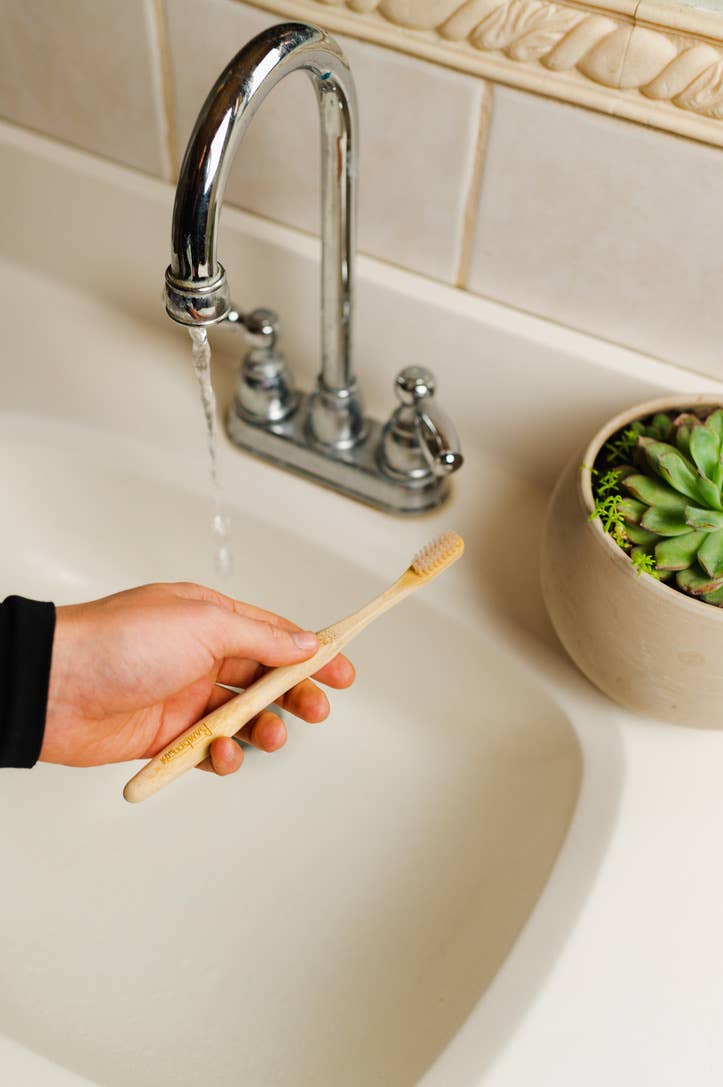 Bamboo Switch - 100% Compostable Bamboo Toothbrush | Summer Bestseller