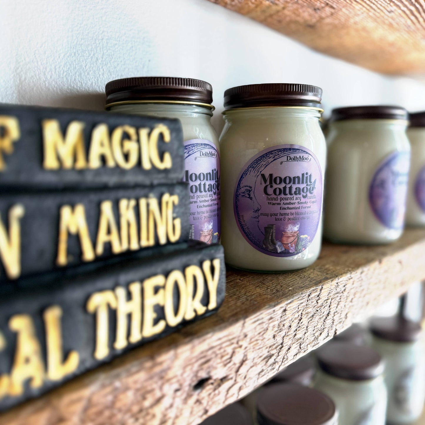 DollyMoo - Moonlit Cottage Candle