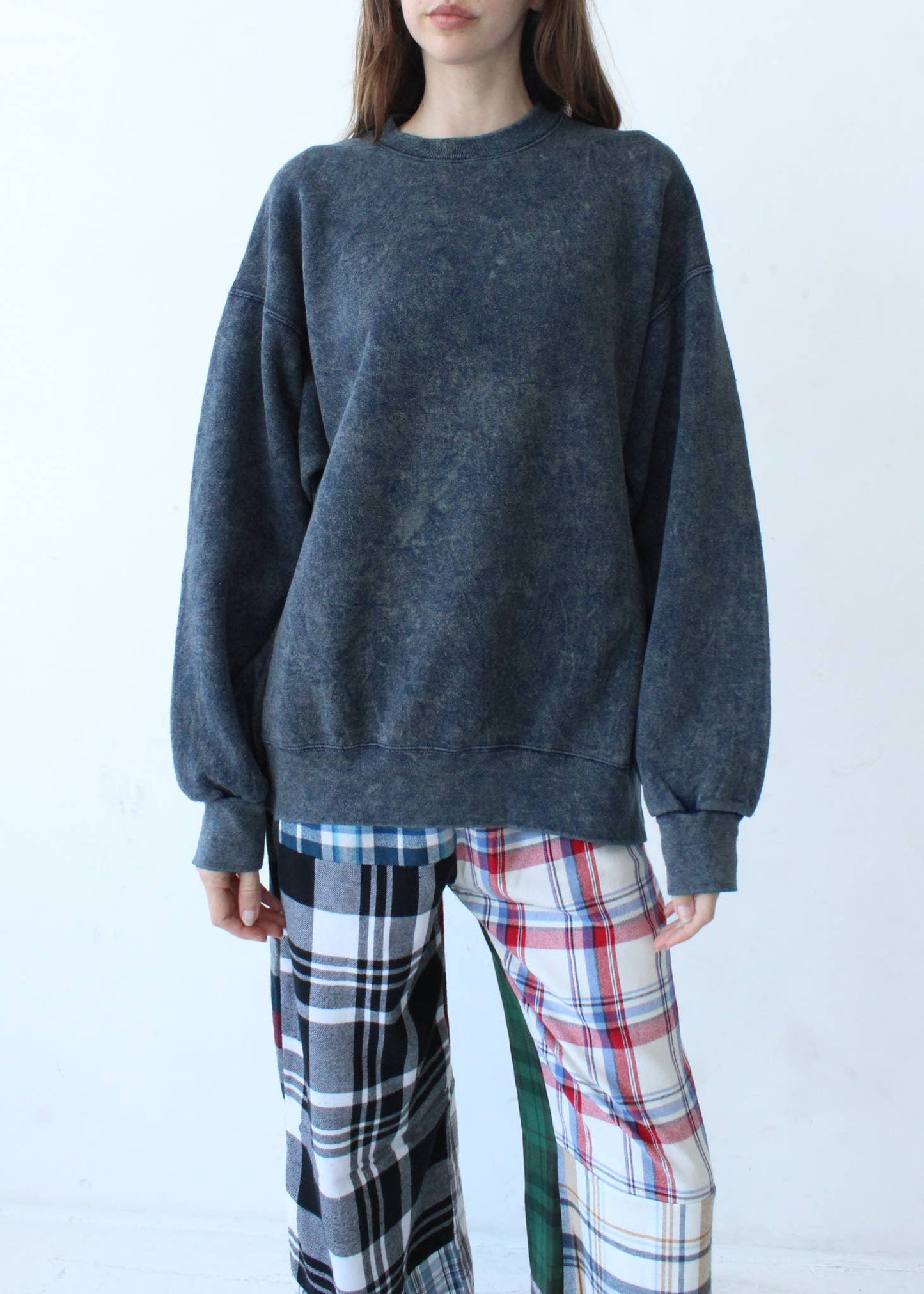 American Recycled Clothing - Oversized Washed Crewneck Sweatshirt Bundle