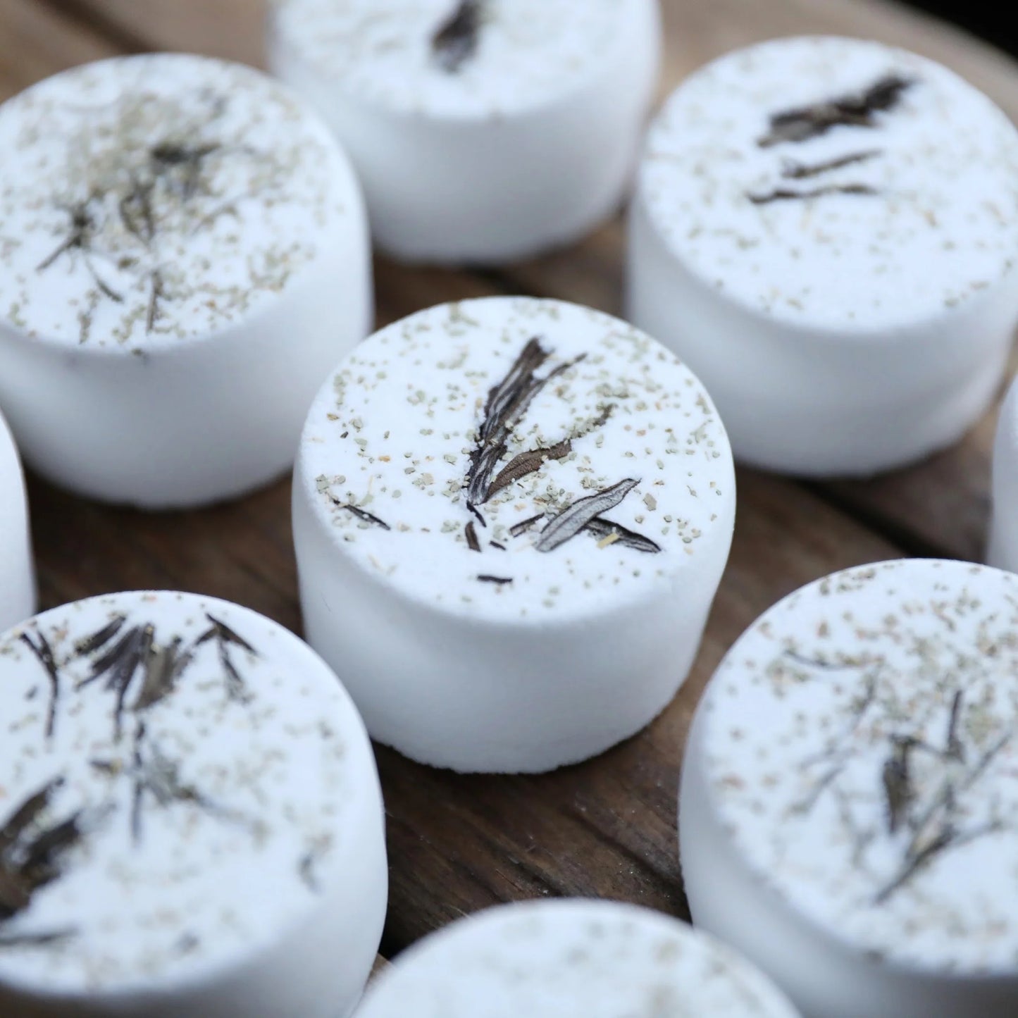DollyMoo - Eucalyptus & Rosemary Bath Bomb