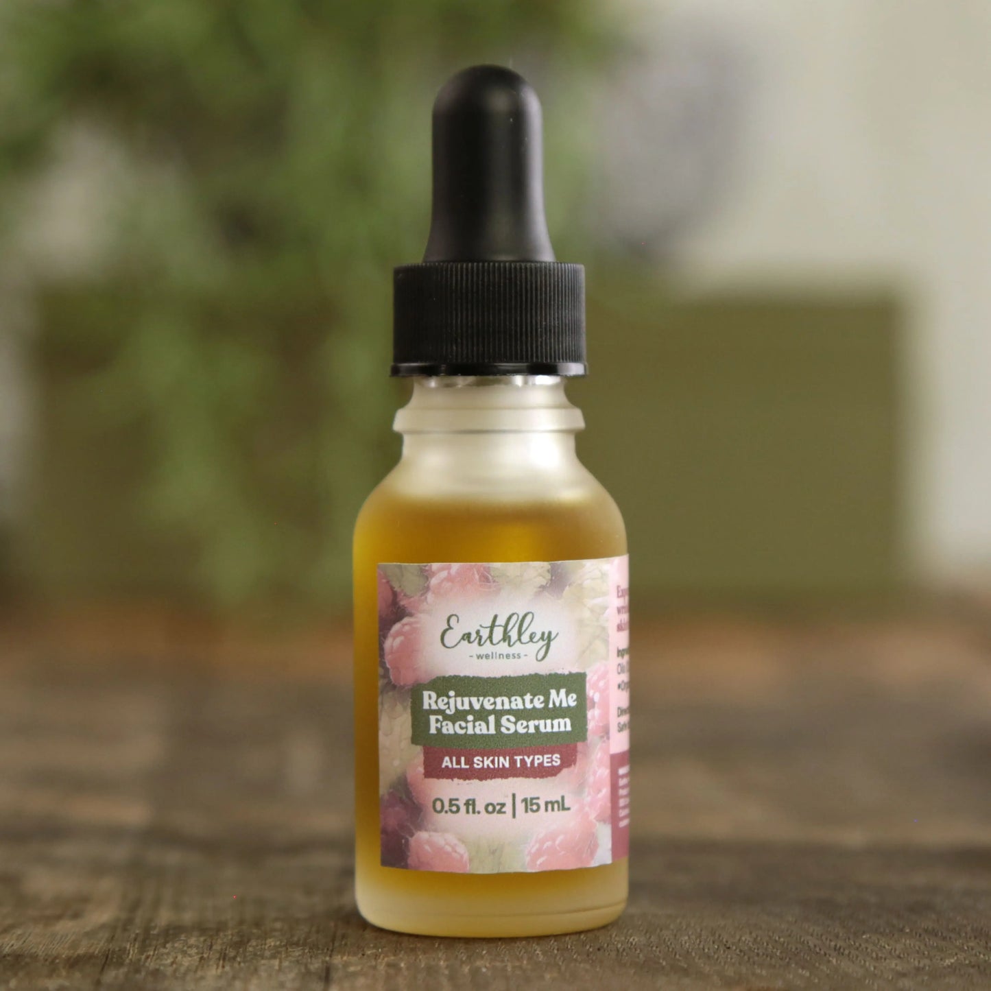 Earthley - Rejuvenate Me Facial Serum