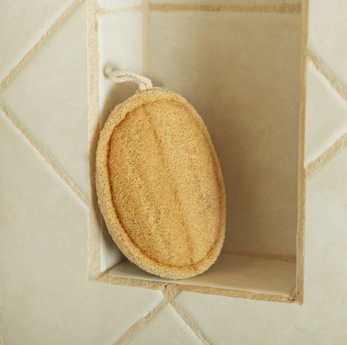 Bamboo Switch - Large Exfoliating Loofah | Oval